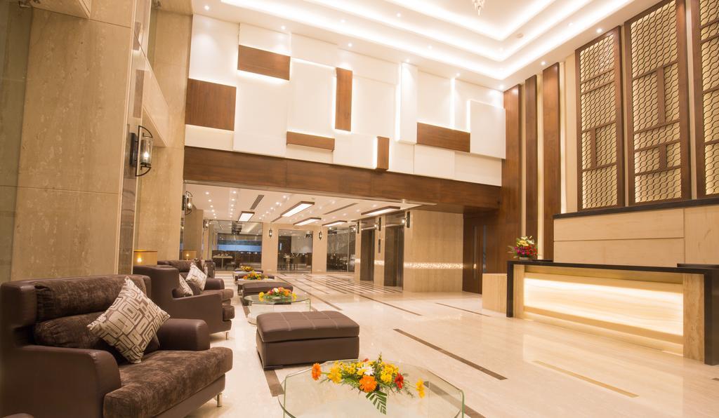 Kiscol Grands Hotel Coimbatore Zewnętrze zdjęcie