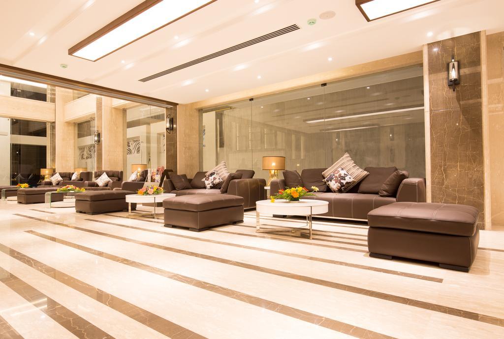 Kiscol Grands Hotel Coimbatore Zewnętrze zdjęcie