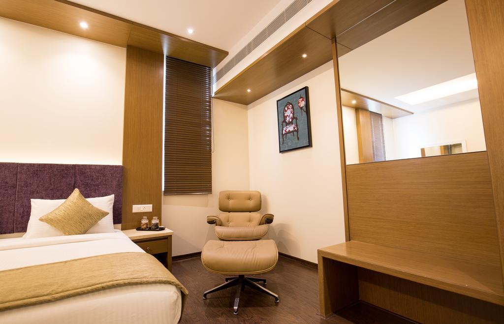 Kiscol Grands Hotel Coimbatore Zewnętrze zdjęcie