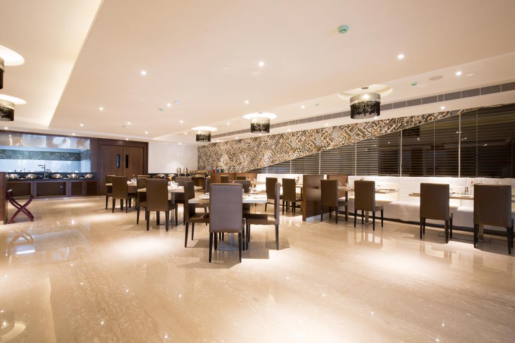 Kiscol Grands Hotel Coimbatore Zewnętrze zdjęcie