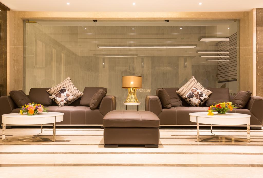 Kiscol Grands Hotel Coimbatore Zewnętrze zdjęcie