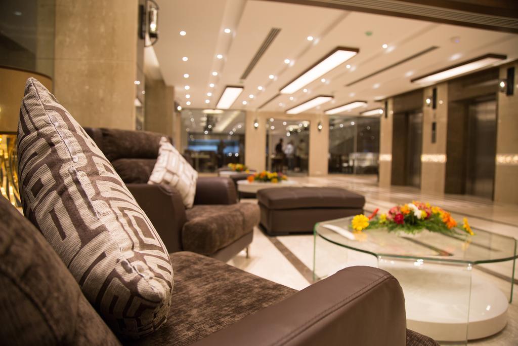 Kiscol Grands Hotel Coimbatore Zewnętrze zdjęcie