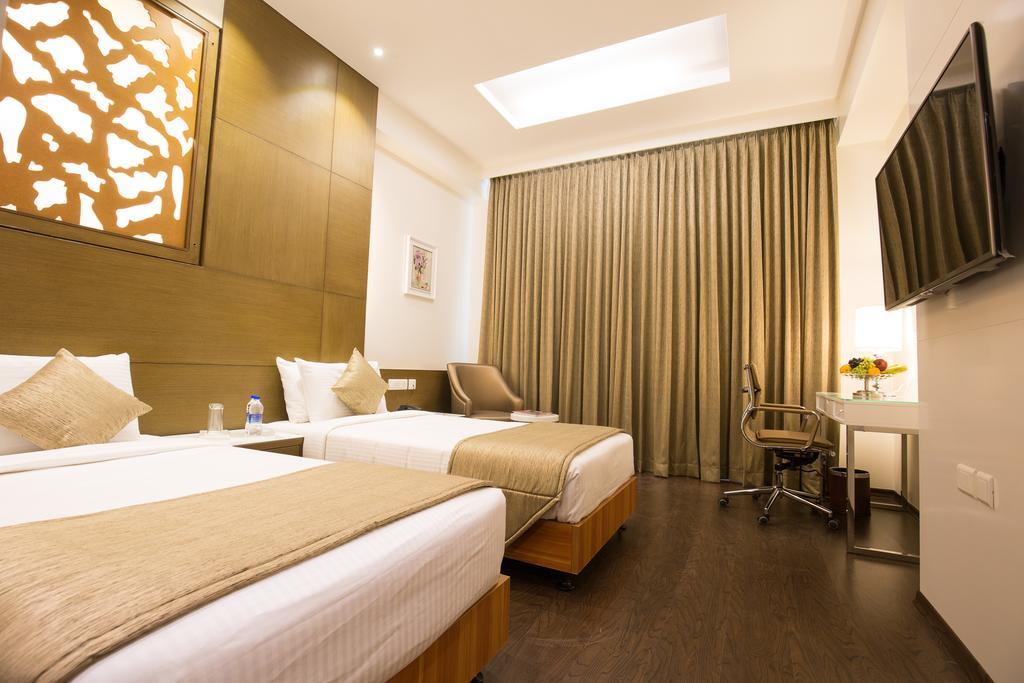 Kiscol Grands Hotel Coimbatore Zewnętrze zdjęcie