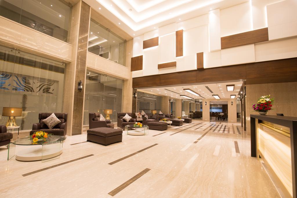 Kiscol Grands Hotel Coimbatore Zewnętrze zdjęcie