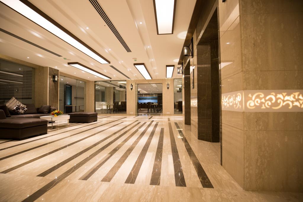 Kiscol Grands Hotel Coimbatore Zewnętrze zdjęcie