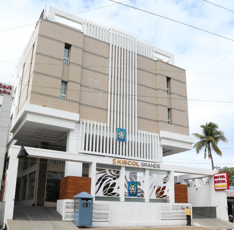 Kiscol Grands Hotel Coimbatore Zewnętrze zdjęcie