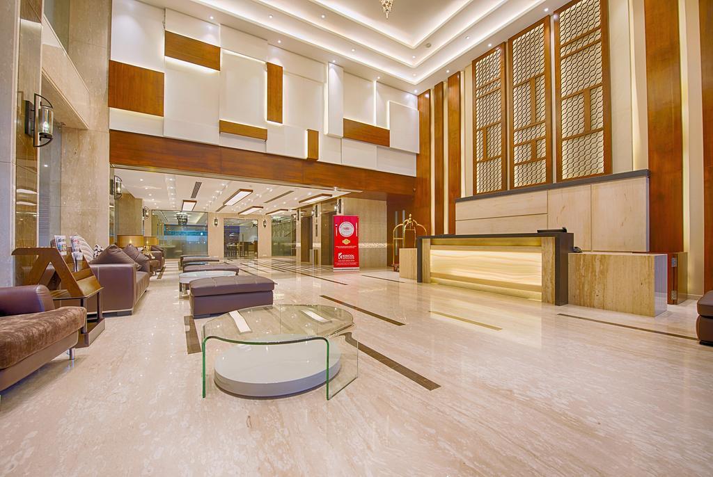 Kiscol Grands Hotel Coimbatore Zewnętrze zdjęcie