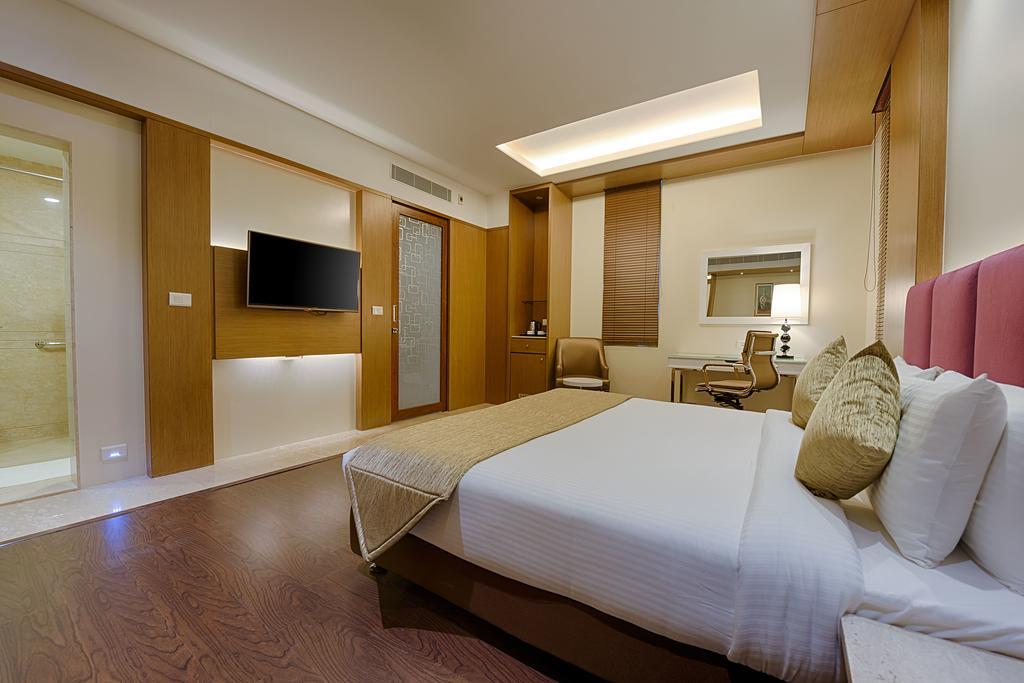 Kiscol Grands Hotel Coimbatore Zewnętrze zdjęcie