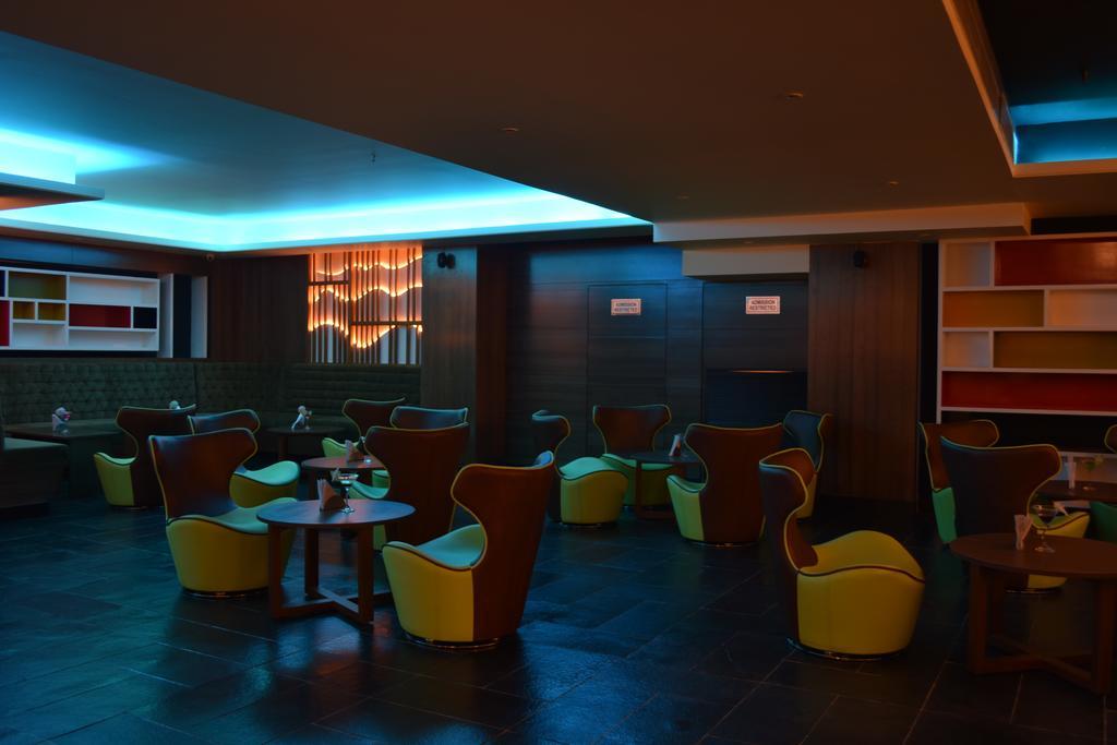 Kiscol Grands Hotel Coimbatore Zewnętrze zdjęcie